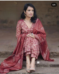 Women Cotton Red Dupatta Set - Tanvi Kurti