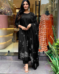Women Cotton Black Kurta Pant and Dupatta set