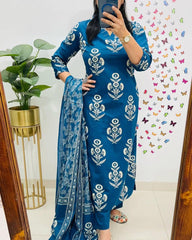 Royal Blue Floral Kurta Pant and Dupatta Set