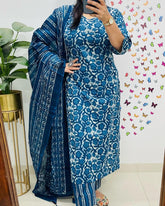 Traditional Blue Floral Dupatta Set - Tanvi Kurti