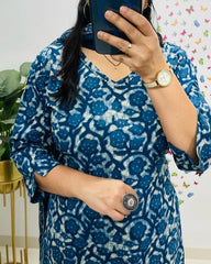 Traditional Blue Floral Dupatta Set - Tanvi Kurti