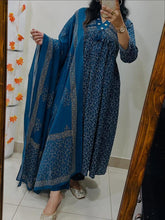 Tanvi Kurti Teal Blue Traditional Printed Dupatta Set - Tanvi Kurti