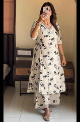 Tanvi Kurti Ivory Bloom Embroidered Cotton Kurta Set
