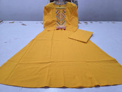 Tanvi Kurti Zariya Mustard Embroidered Kurta Set - Tanvi Kurti