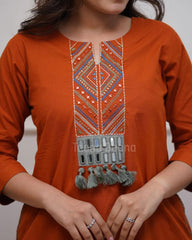 Tanvi Kurti Zariya Rust Embroidered Kurta Set - Tanvi Kurti