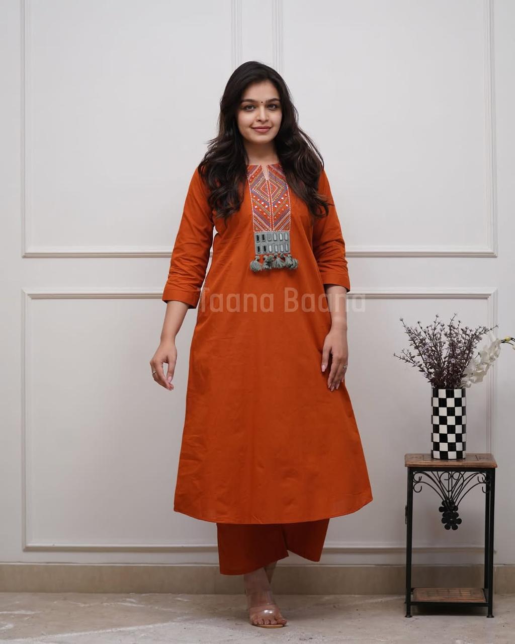 Tanvi Kurti Zariya Rust Embroidered Kurta Set - Tanvi Kurti