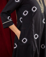 Women Black Kurta with pant cotton set