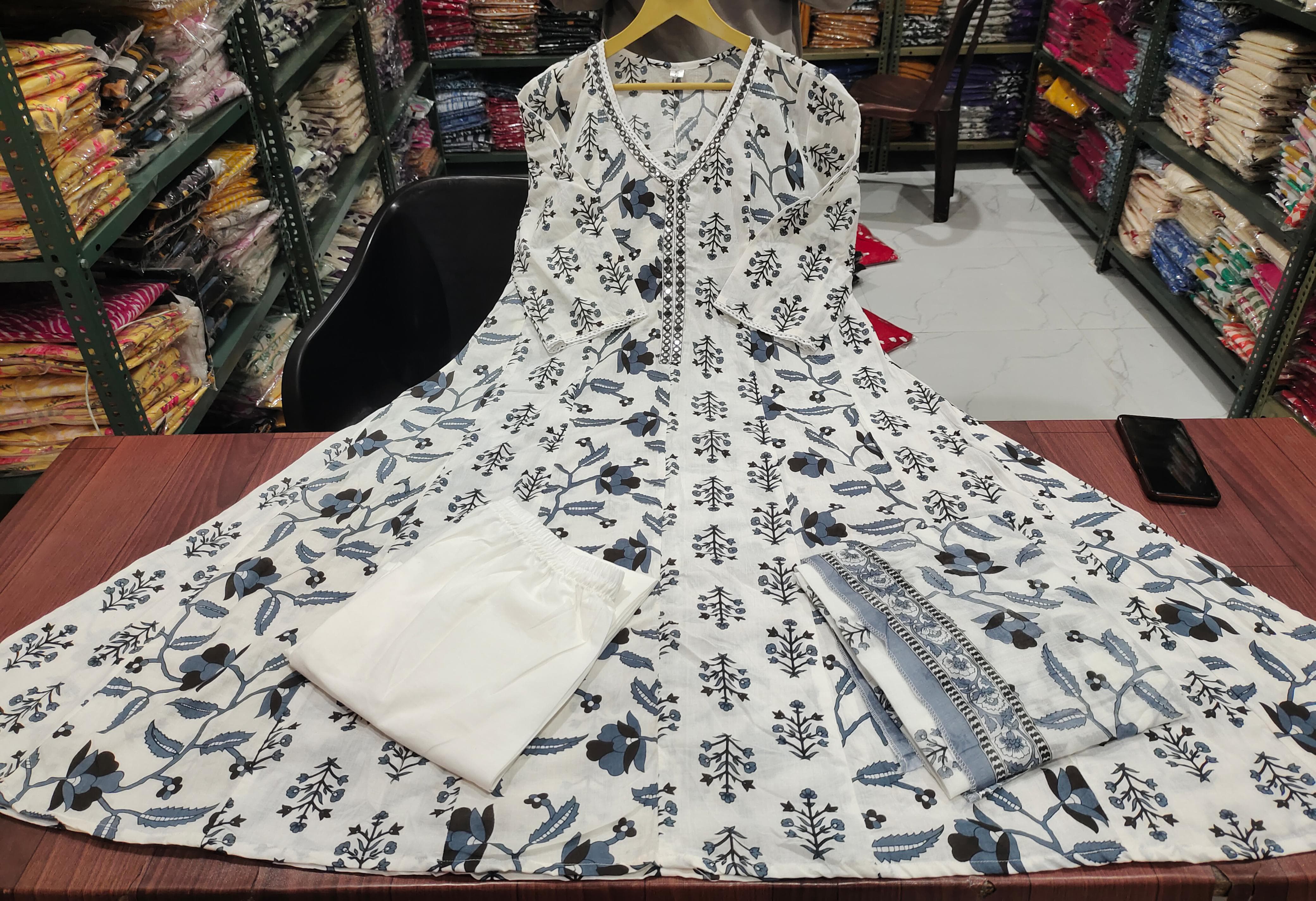 Printed Anarkali Kurti With Mulmul Dupatta Set