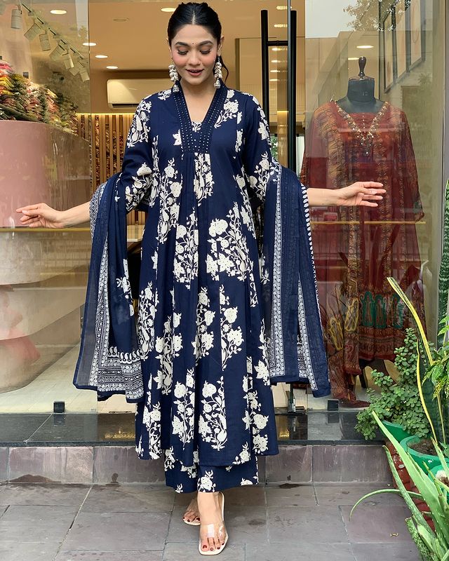 Printed Cotton Anarkali Kurti With Plazo And Mulmul Dupatta