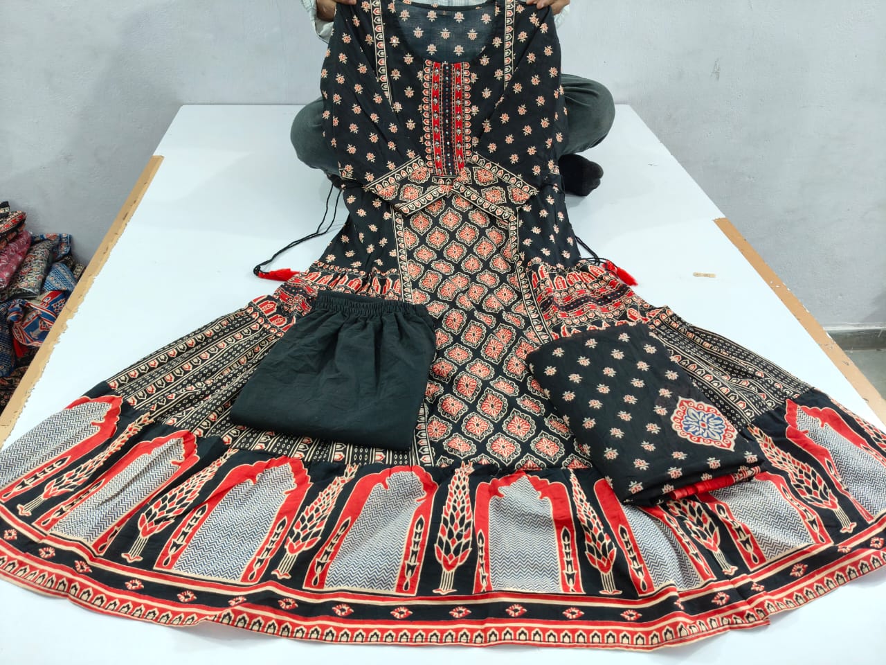 Perfectly Paired Mulmul Dupatta Sets For Women