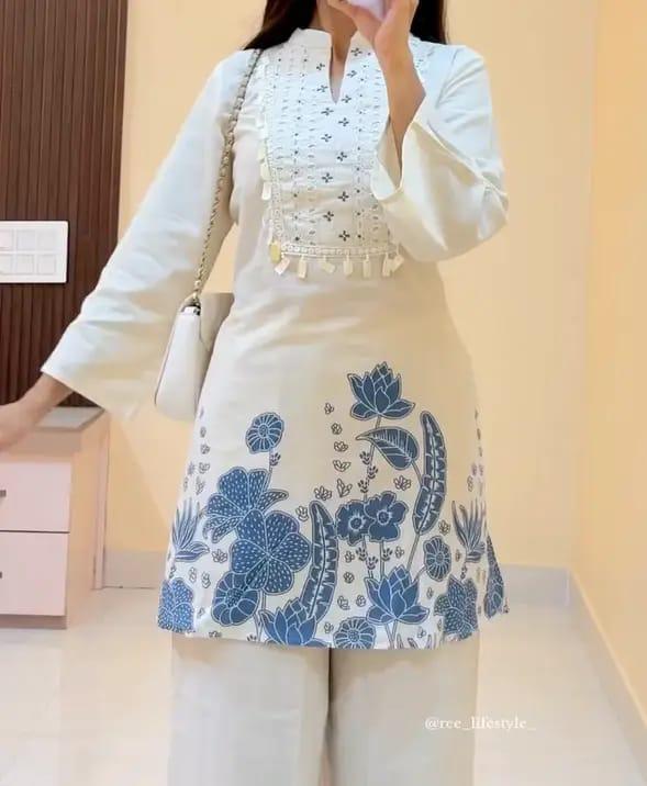 Tanvi Kurti Ivory & Blue Printed Kurti Set with Tassel Detail - Tanvi Kurti