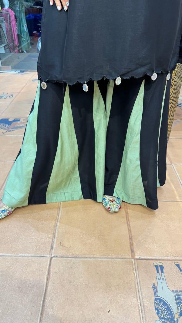 Tanvi Kurti Black Embroidered Ethnic Co - ord Set - Tanvi Kurti