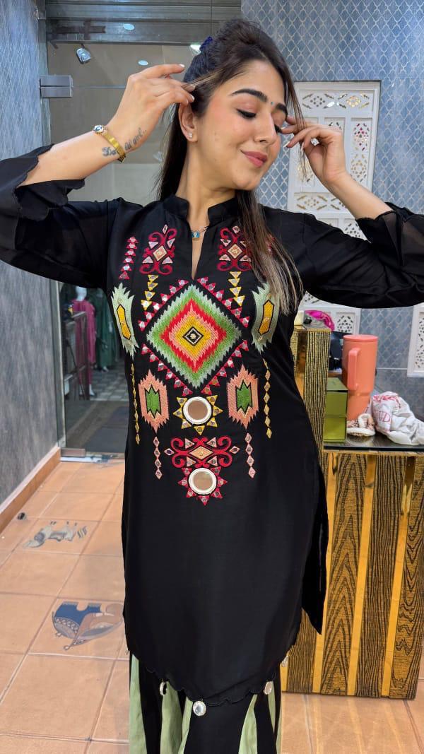 Tanvi Kurti Black Embroidered Ethnic Co - ord Set - Tanvi Kurti