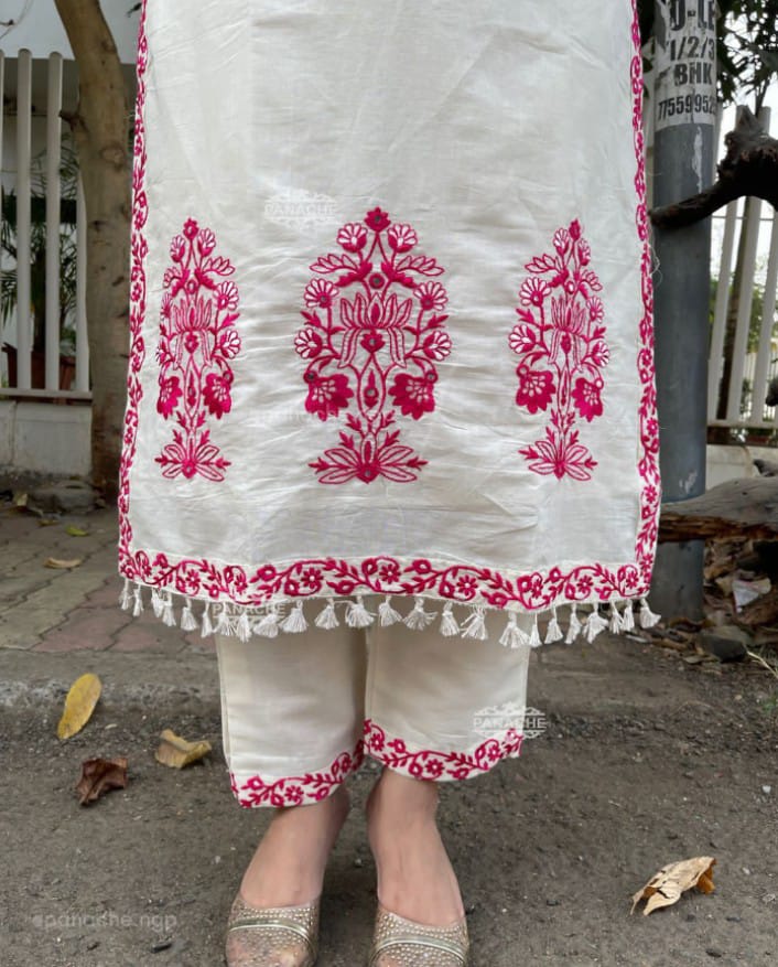 Tanvi Kurti Ivory Floral Embroidered Dupatta Set - Tanvi Kurti