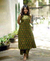 Tanvi Kurti Premium Floral cambric cotton Palazzo co - ord set - Tanvi Kurti